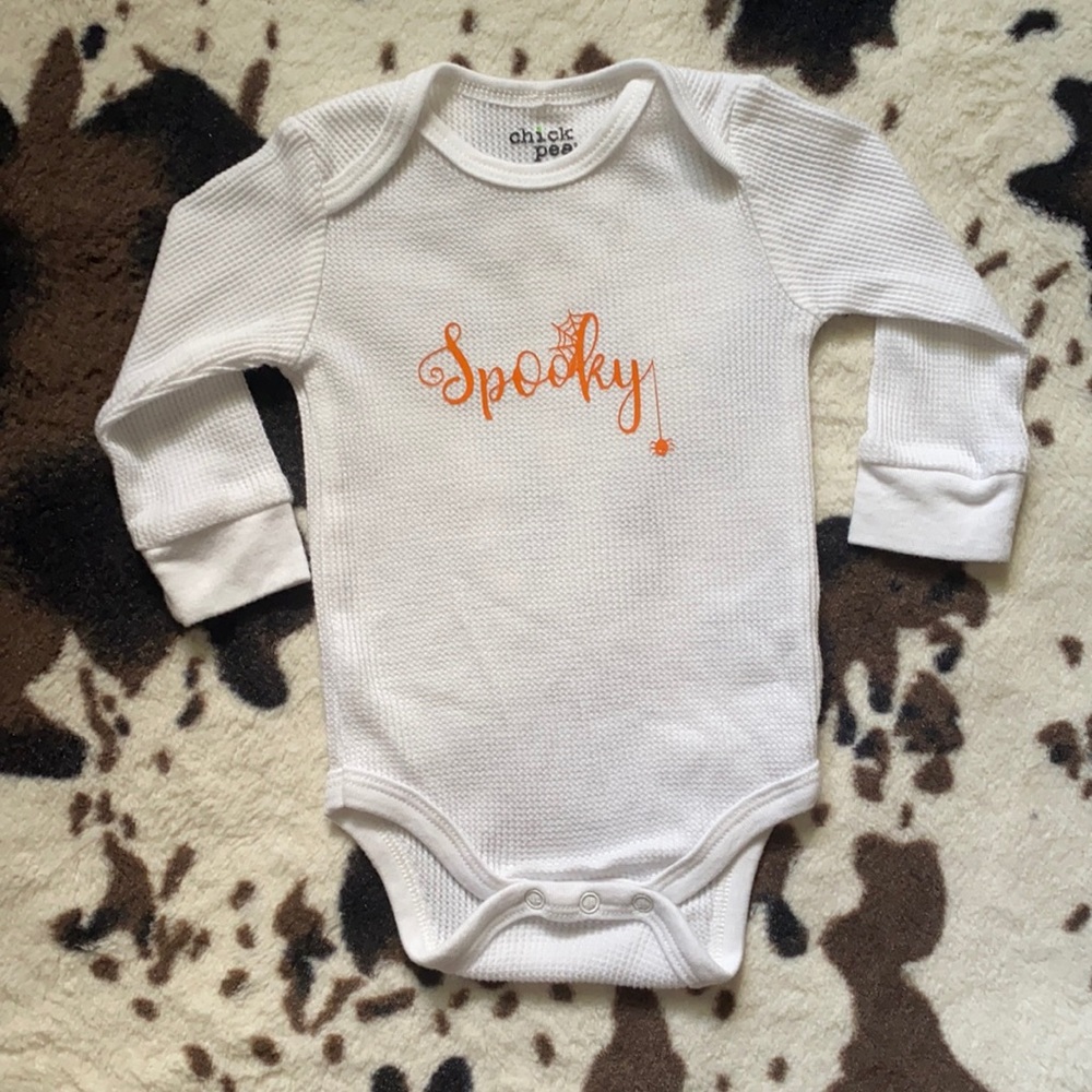 🕷Spooky Halloween Onesie